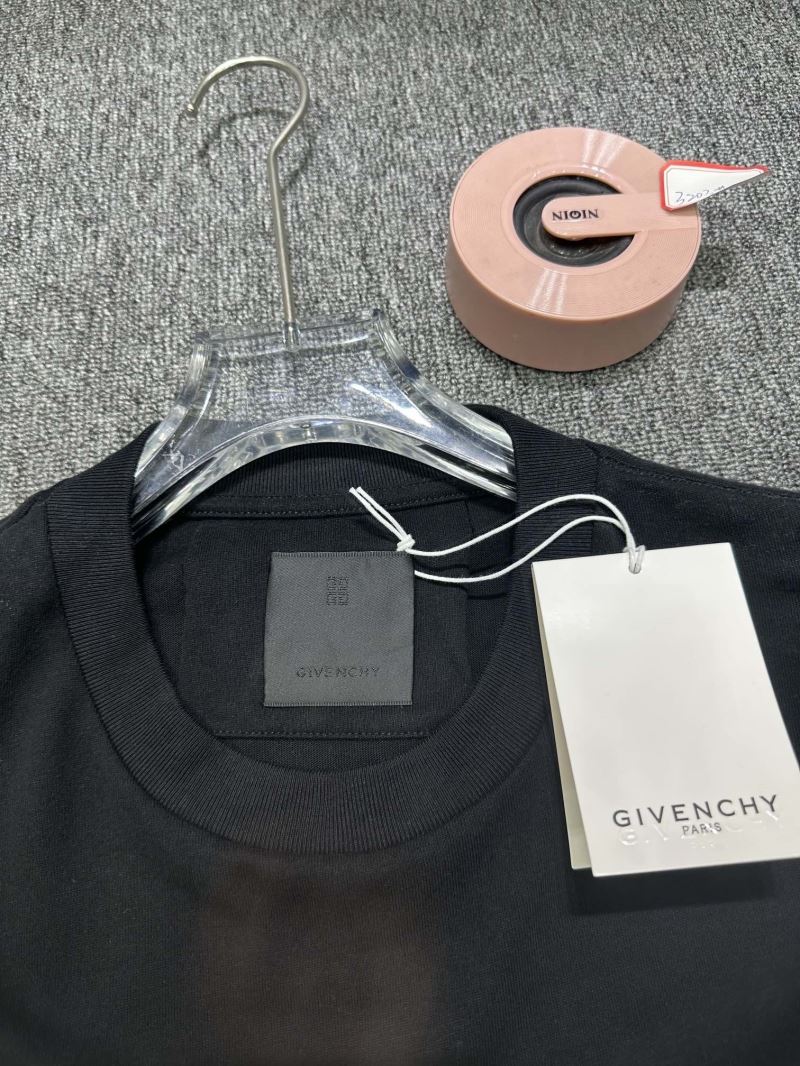 Givenchy T-Shirts